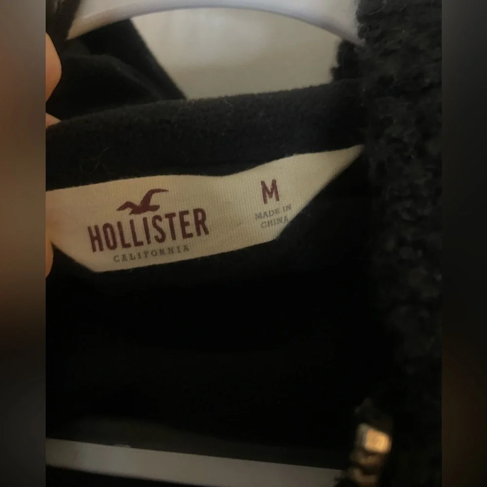 Hollister Textured Black Outerwear medium mens